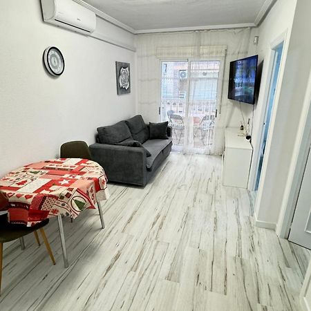 Playa Del Cura Apartment With 2 Bedrooms Torrevieja Exterior photo